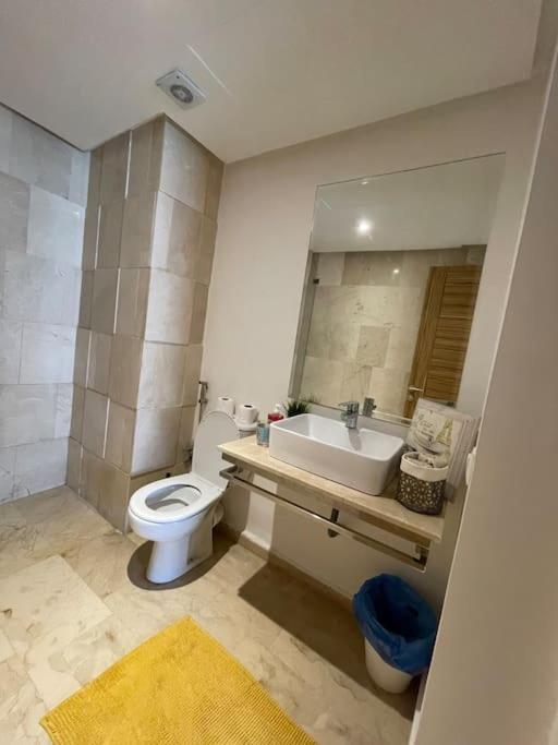 Appartamento Chic & Cosy Flat Near Airport Lockbox Fast Wifi Nouaceur Esterno foto